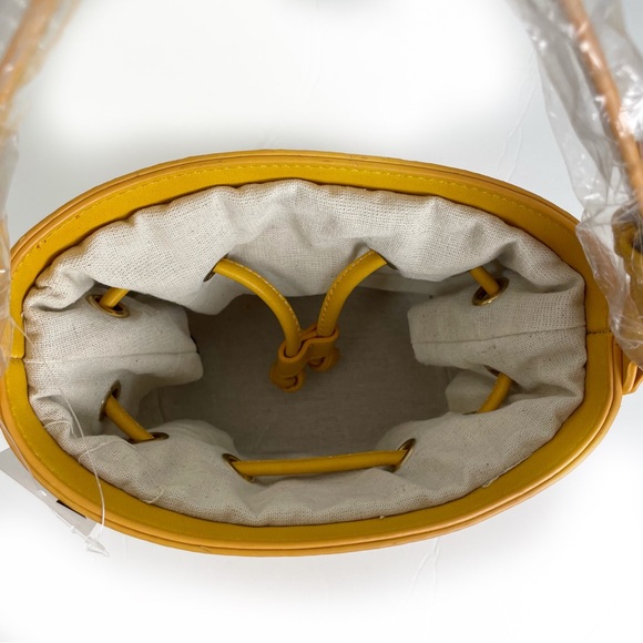 NWT Free People Mustard yellow Bucket Bag - Picture 6 of 7